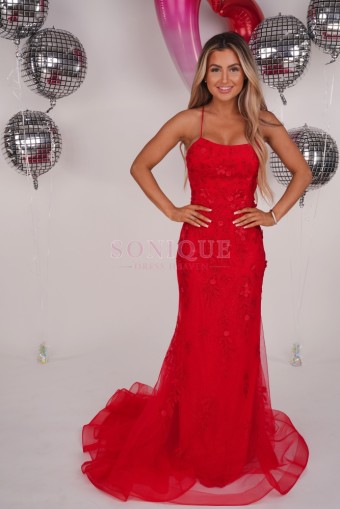 The Ultimate Statement: Red Prom Dresses Trending in the UK for 2026