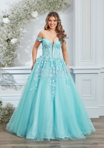 Mint Prom Dresses: Refined Pastel Elegance in the UK Prom Scene
