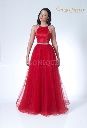 A Parent’s Guide to Buying a Prom Dress in the UK