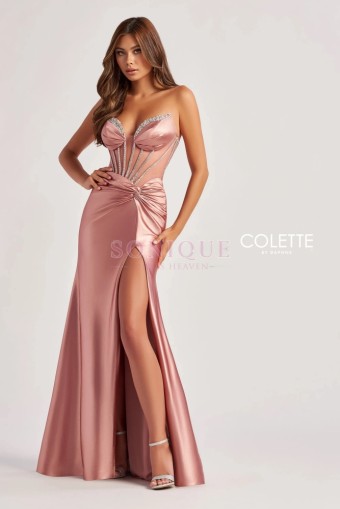 A Hot Look for Prom: Stand-Out Style That Feels Uniquely You